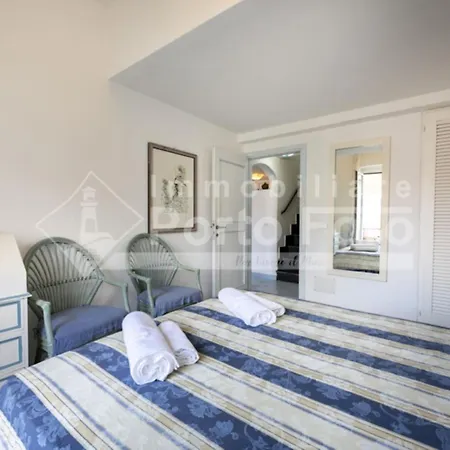 Villa 12 Centro - Trilocale Vista Mare Sul Faro Di Porto Faro