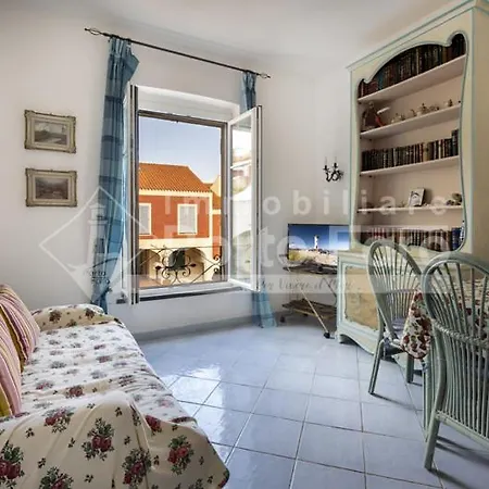 12 Centro - Trilocale Vista Mare Sul Faro Di Porto Faro Villa *